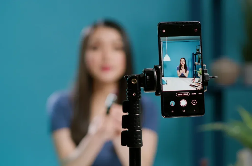 Formación Técnica en Integración de Contenidos Digitales 10