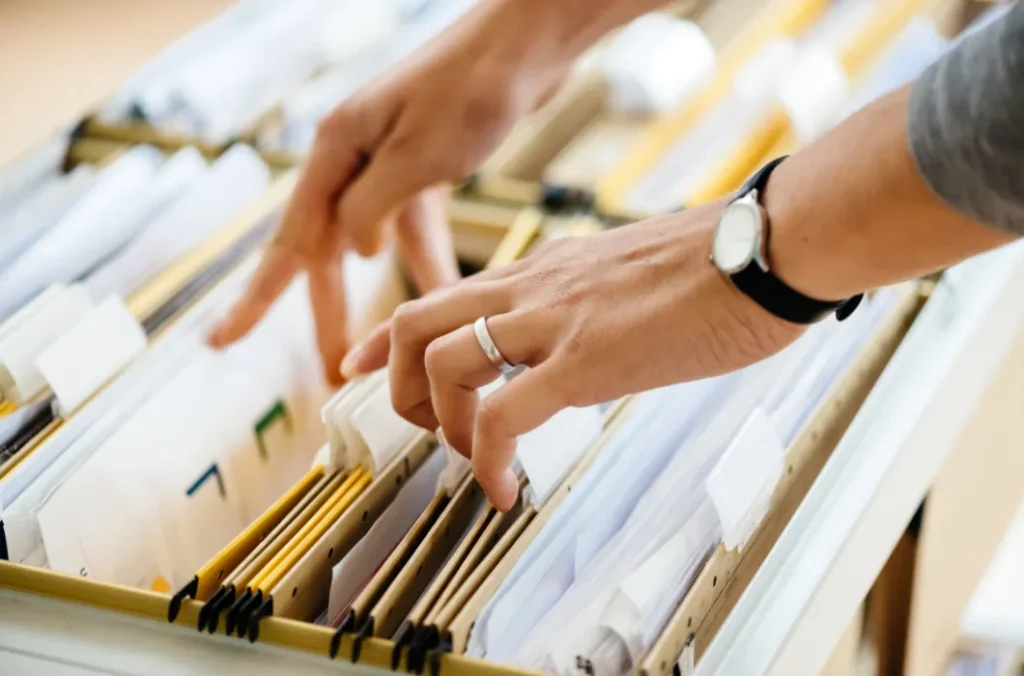 Formación Técnica en Asistencia en Organización de Archivos 2