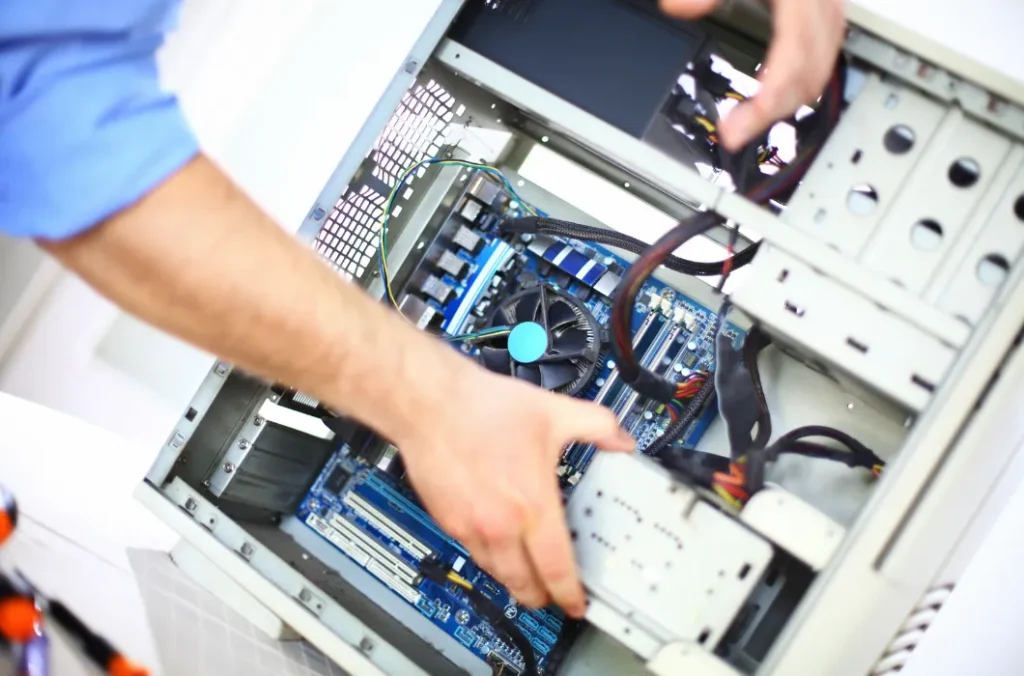 Formación Técnica en Mantenimiento de Equipos de Computo 2