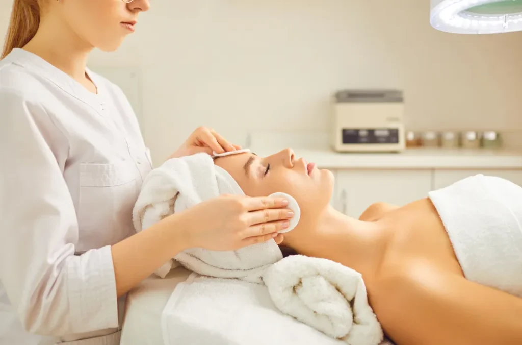 Formación Técnica en Cosmetología y Estética Integral 8